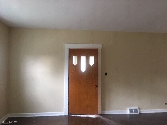 1701 Ohio Avenue, Youngstown, OH 44504
