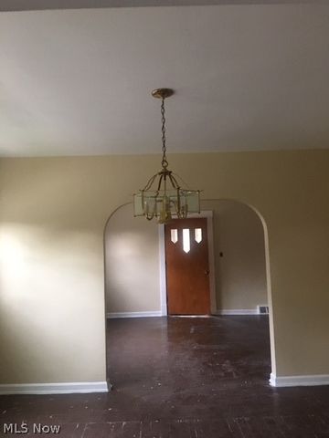 1701 Ohio Avenue, Youngstown, OH 44504