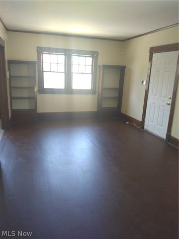 1701 Ohio Avenue, Youngstown, OH 44504