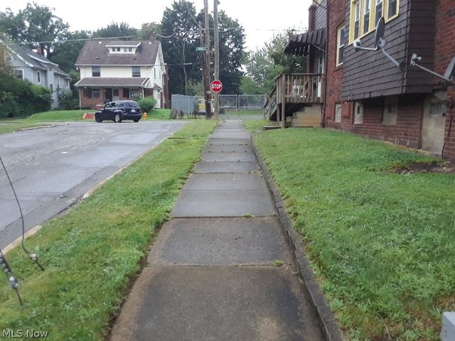 1701 Ohio Avenue, Youngstown, OH 44504