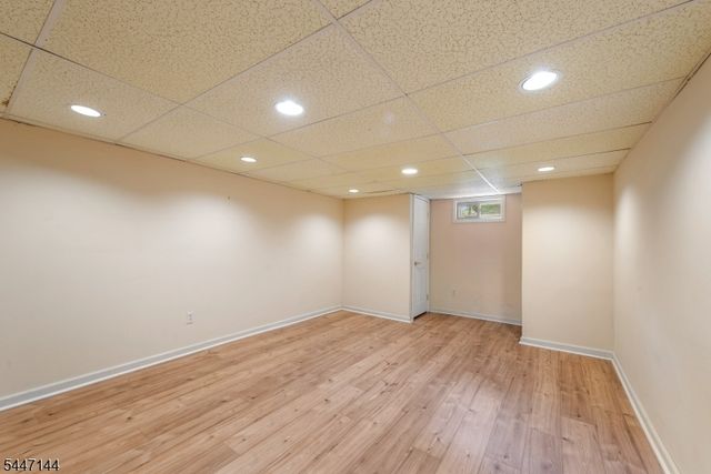 211 Park Ave, Emerson Boro, NJ 07630