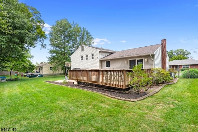 211 Park Ave, Emerson Boro, NJ 07630