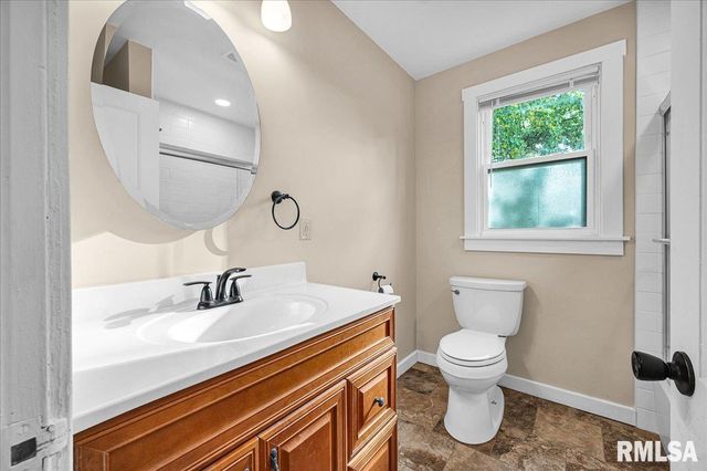 514 N 5TH Street, Chillicothe, IL 61523