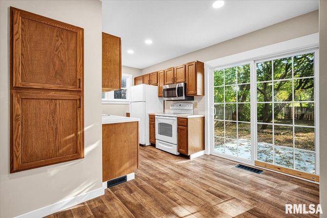 514 N 5TH Street, Chillicothe, IL 61523