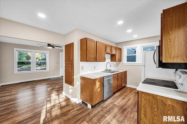 514 N 5TH Street, Chillicothe, IL 61523