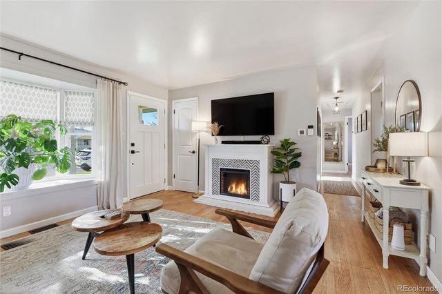 3730 S Huron Street, Englewood, CO 80110