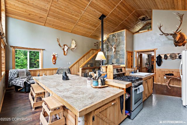 29416 W Deshka Landing Road, Willow, AK 99688
