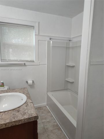 1357 W 11th, Jacksonville, FL 32209