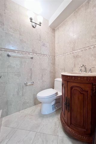 1890 Brickell Ave 6, Miami, FL 33129