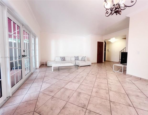 1890 Brickell Ave 6, Miami, FL 33129