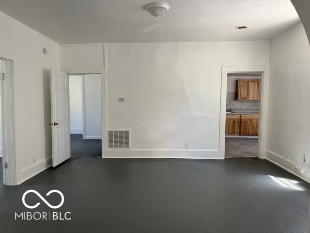 408 W Kickapoo Street, Hartford City, IN 47348