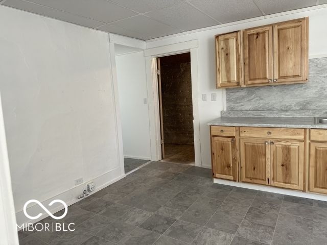 408 W Kickapoo Street, Hartford City, IN 47348