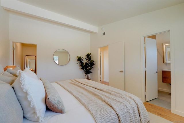 2653 Lange Avenue, San Diego, CA 92122