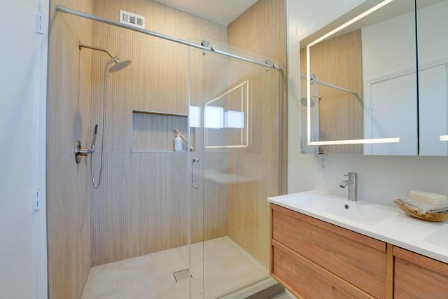 2653 Lange Avenue, San Diego, CA 92122