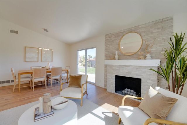 2653 Lange Avenue, San Diego, CA 92122