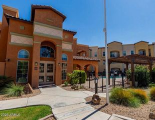 14575 W Mountain View Boulevard W 11302, Surprise, AZ 85374
