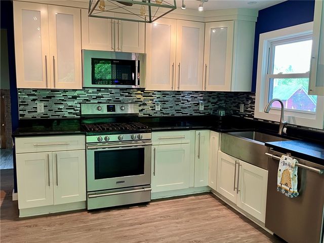 1302 Swart Road, Middletown, NY 12455