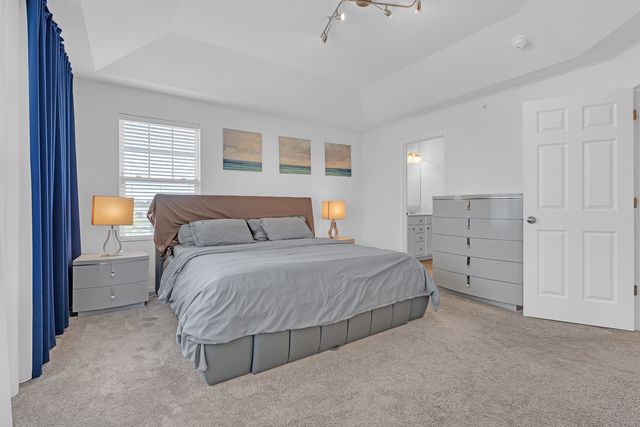 1134 E BAUER Road, Naperville, IL 60563