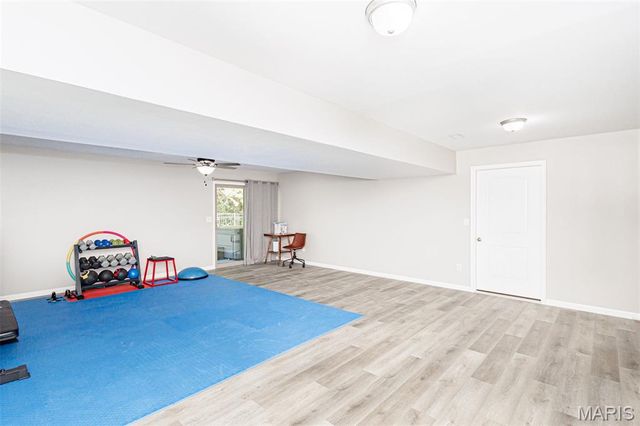 1326 Summerfield Drive, Jefferson City, MO 65109