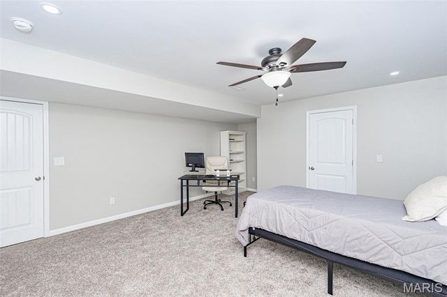 1326 Summerfield Drive, Jefferson City, MO 65109