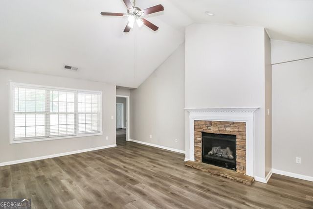 224 Greenview Drive, Newnan, GA 30265