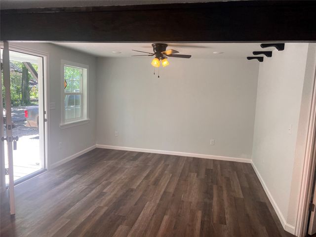 521 Morgan Street, Bonham, TX 75418