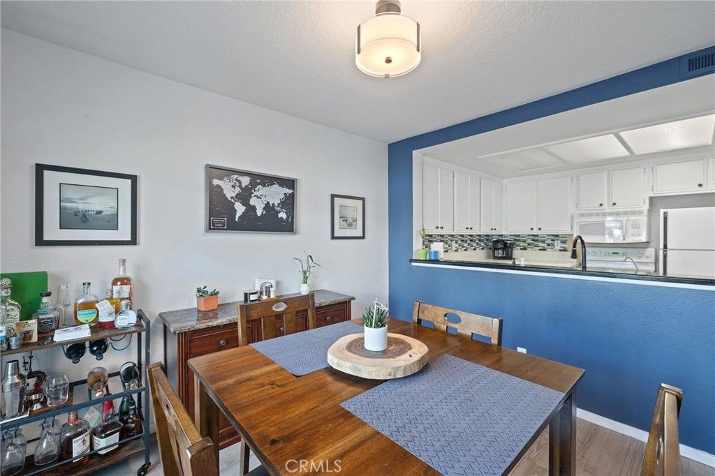 Image 6 of property listing at 1363 N Schooner, Anaheim, CA 92801