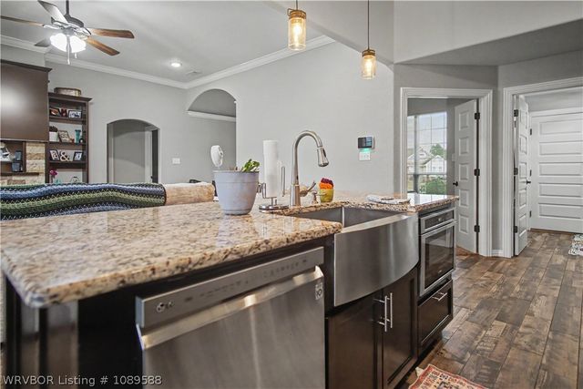 726 Durmast Lane, Greenwood, AR 72936