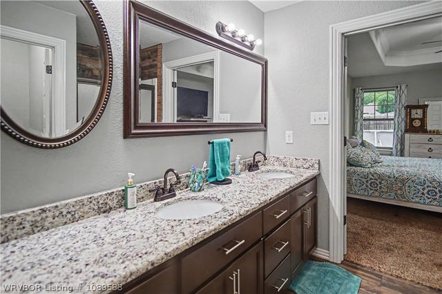 726 Durmast Lane, Greenwood, AR 72936