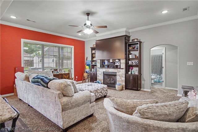 726 Durmast Lane, Greenwood, AR 72936