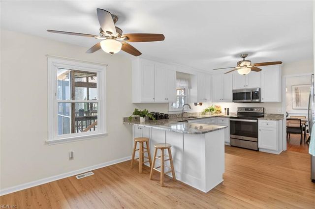 106 Peirsey PL, Newport News, VA 23608