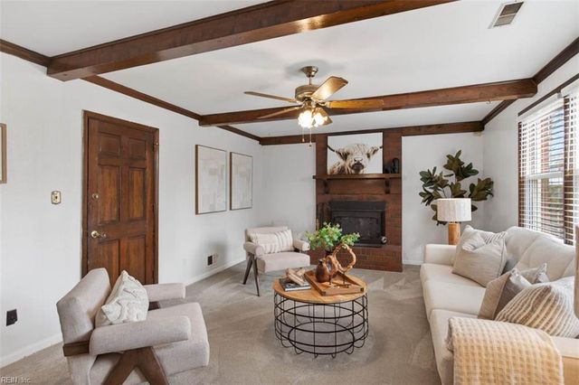 106 Peirsey PL, Newport News, VA 23608