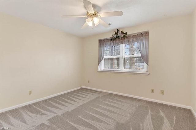 106 Peirsey PL, Newport News, VA 23608