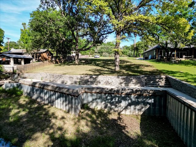 1115 E Lake Drive, Weatherford, TX 76087