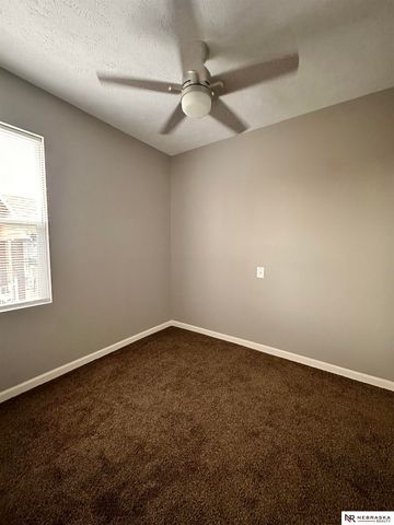 2008 Oak Street, Omaha, NE 68108