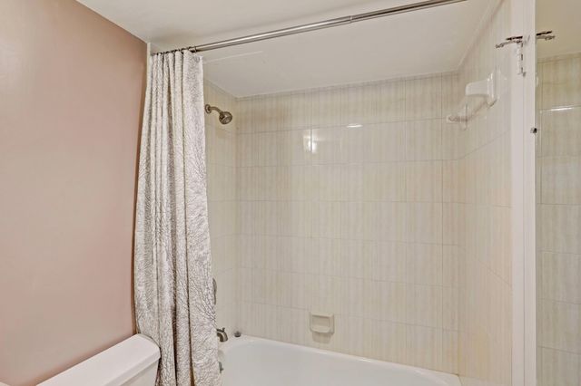 1820 New Palm Way 201, Boynton Beach, FL 33435