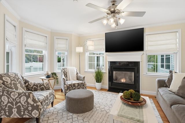 2B Gates Lane B, Wakefield, MA 01880