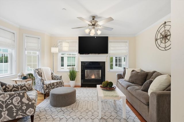 2B Gates Lane B, Wakefield, MA 01880