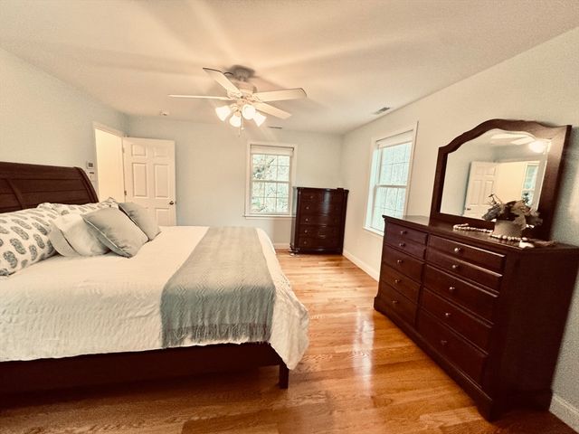 2B Gates Lane B, Wakefield, MA 01880