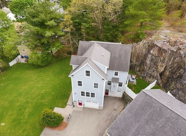 2B Gates Lane B, Wakefield, MA 01880