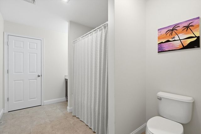 2B Gates Lane B, Wakefield, MA 01880