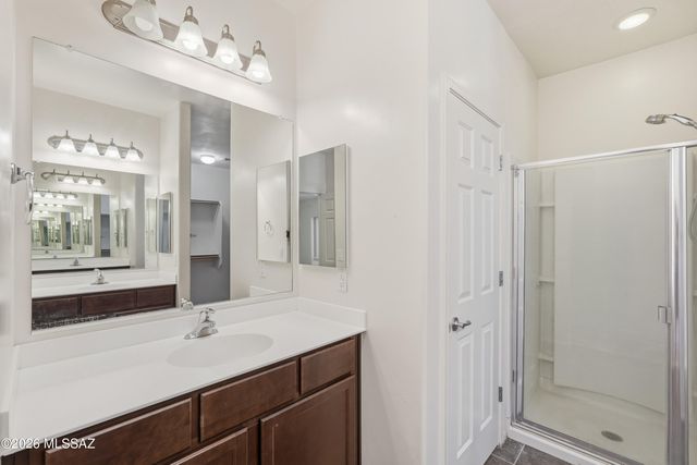 4162 N Thurston Ln Unit 100, Tucson, AZ 85705