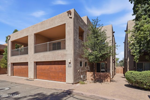 4162 N Thurston Ln Unit 100, Tucson, AZ 85705
