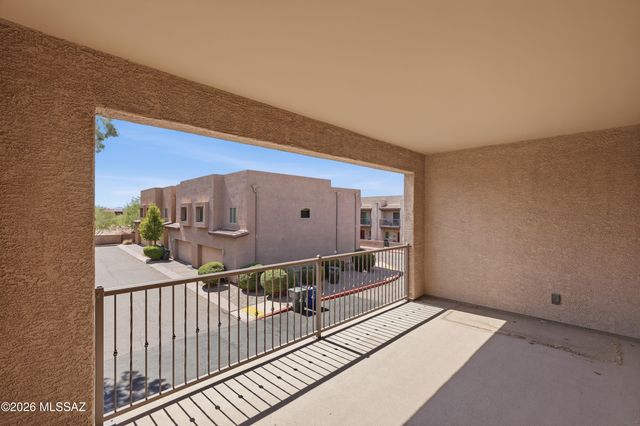 4162 N Thurston Ln Unit 100, Tucson, AZ 85705