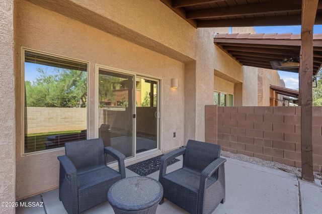 4162 N Thurston Ln Unit 100, Tucson, AZ 85705