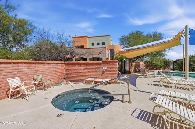 4162 N Thurston Ln Unit 100, Tucson, AZ 85705