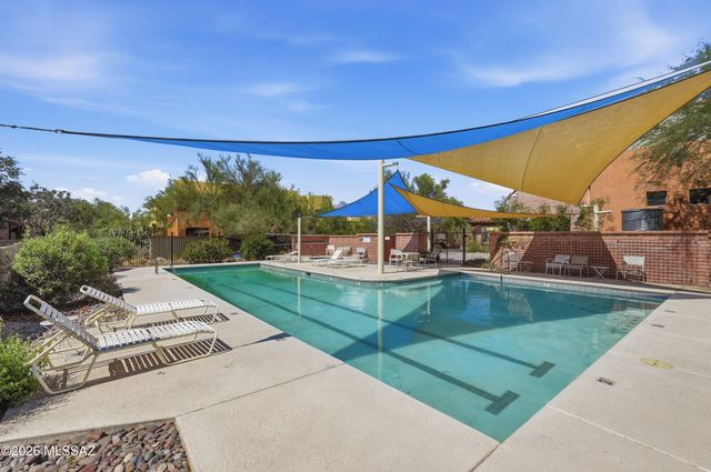 4162 N Thurston Ln Unit 100, Tucson, AZ 85705