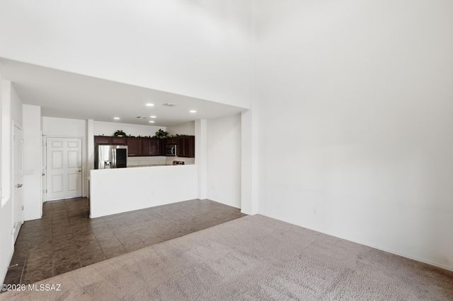 4162 N Thurston Ln Unit 100, Tucson, AZ 85705