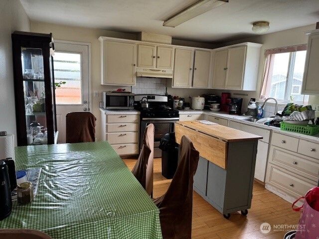 5338 Shields Road, Ferndale, WA 98248
