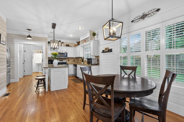 2537 Dressage Way, Lexington, KY 40504